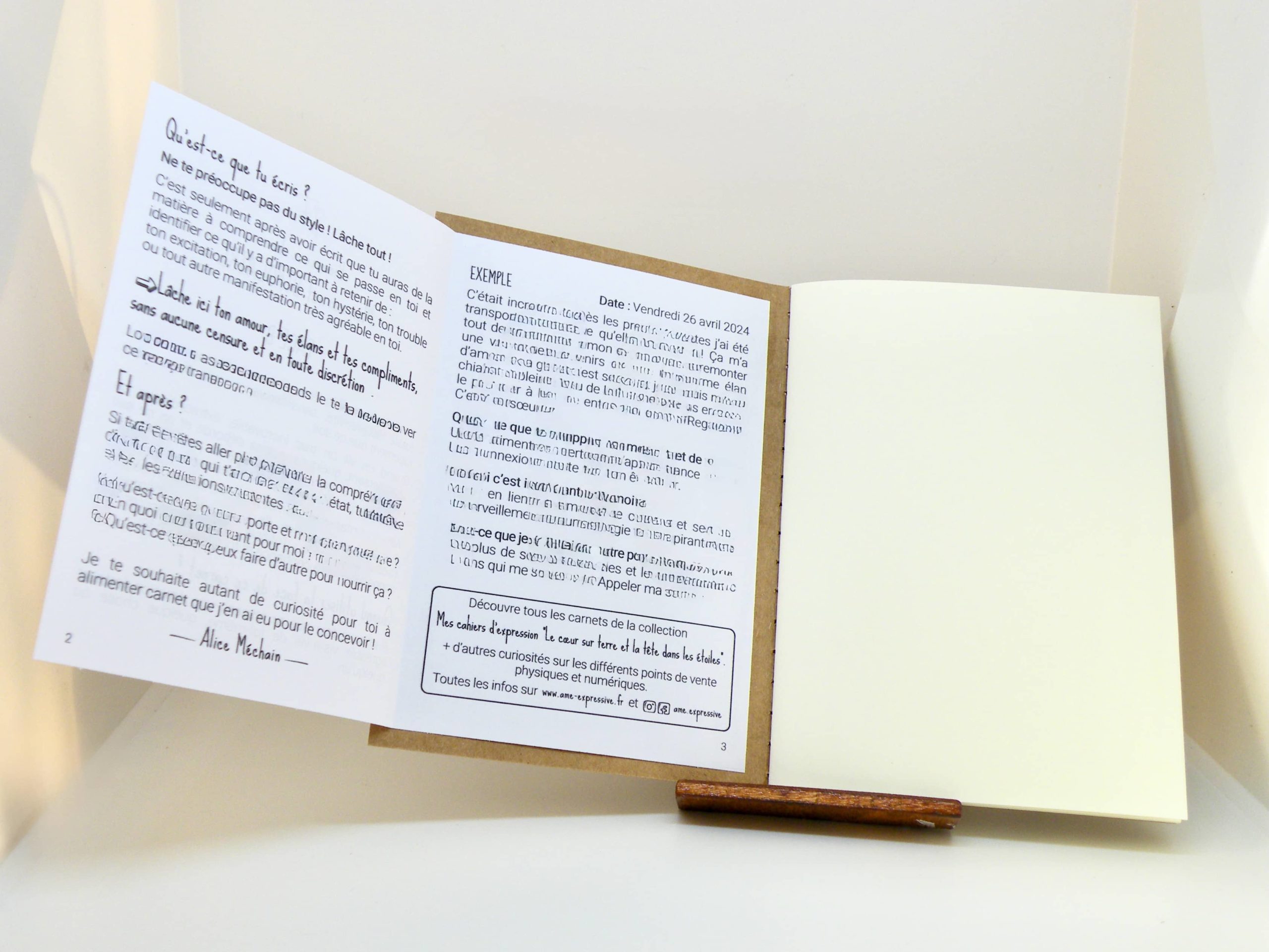 Page 2 du mode d'emploi de Mon carnet BIPOLAIRE - Face B - Ici reposent mes émotions fortes et agréables en totale subjectivité. Mon carnet BIPOLAIRE fait partie des Carnets d'Expression de la collection "Le Cœur sur terre et la tête dans les étoiles". Distribution Du Baume Aux Cœurs - Concept store - Créations originales inspirantes. Créons des aujourd'hui pour mieux vivre demain. ACCOMPAGNEMENTS ATYPIQUES | CURIOSITÉS POÉTIQUES | ANIMATIONS CRÉATIVES www.ame-expressive.fr